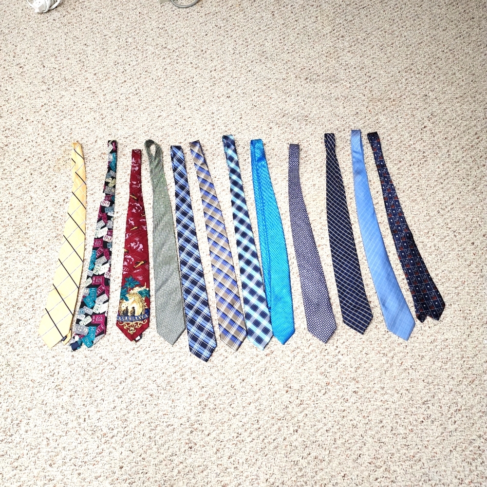 Ties 12 various pattern and designers